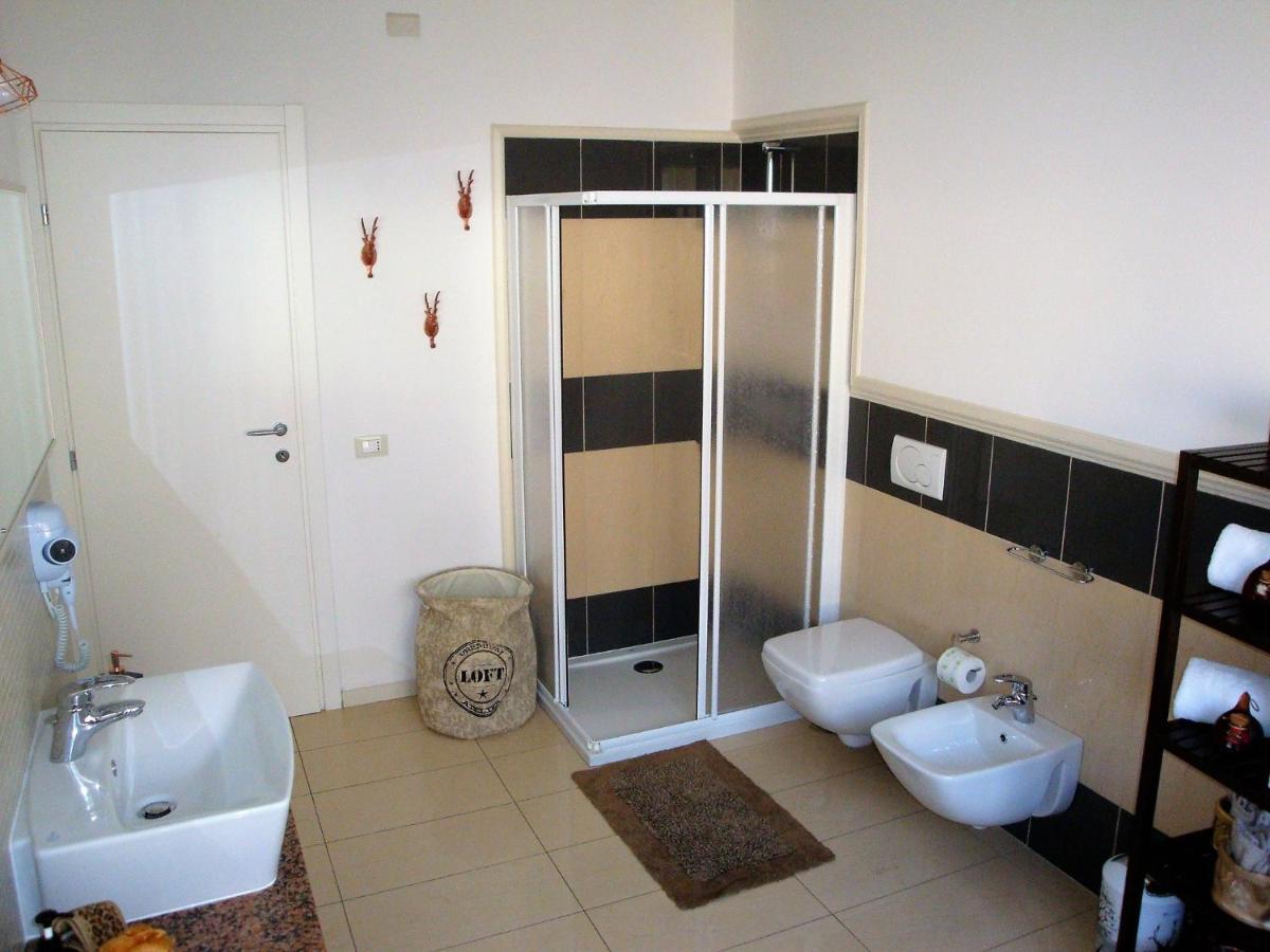 Lucini Ai Portici Appartement Tirano Buitenkant foto
